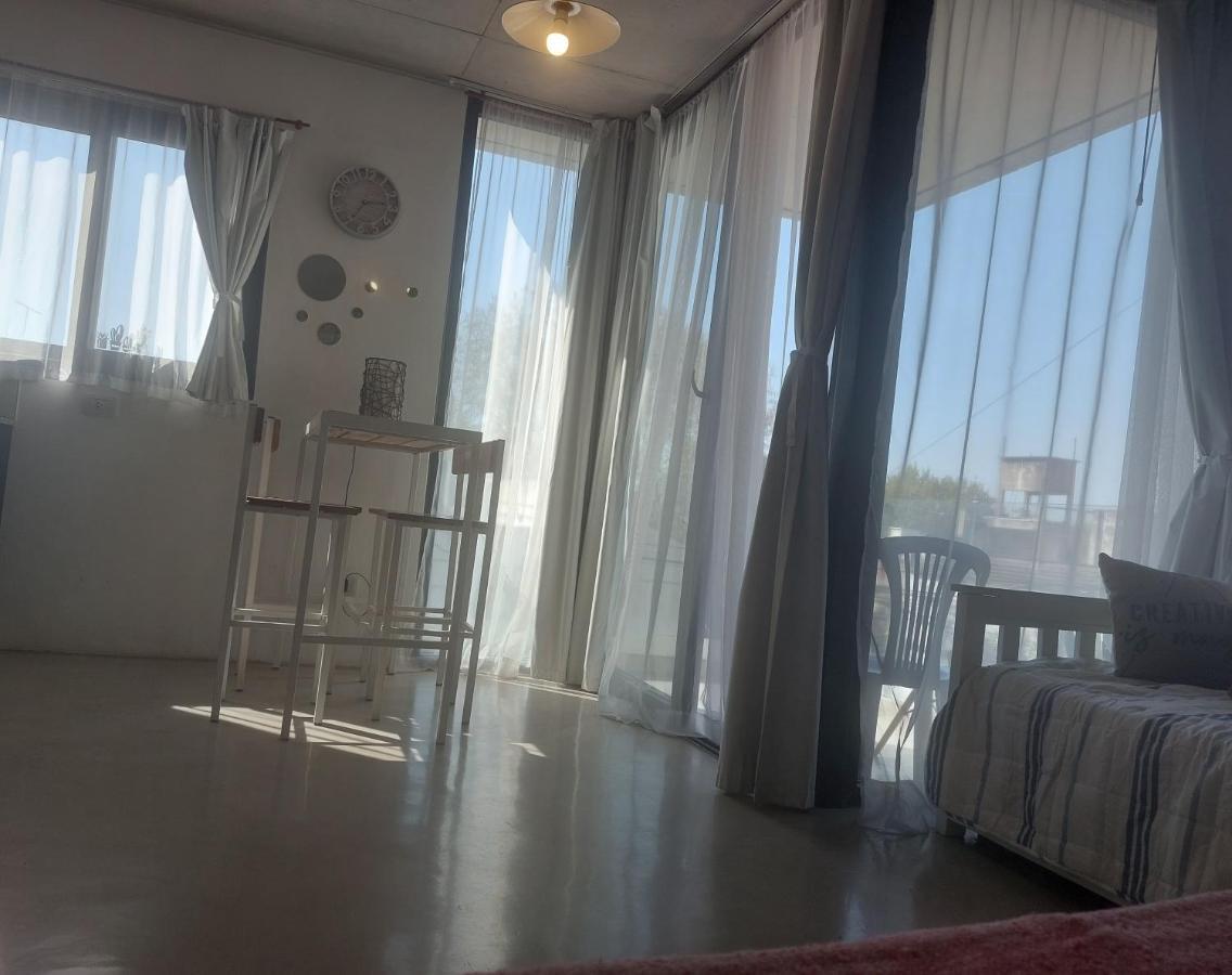 Luminoso Y Comfortable Monoambientea 25 Minutos De Ezeiza Remedios de Escalada Ngoại thất bức ảnh
